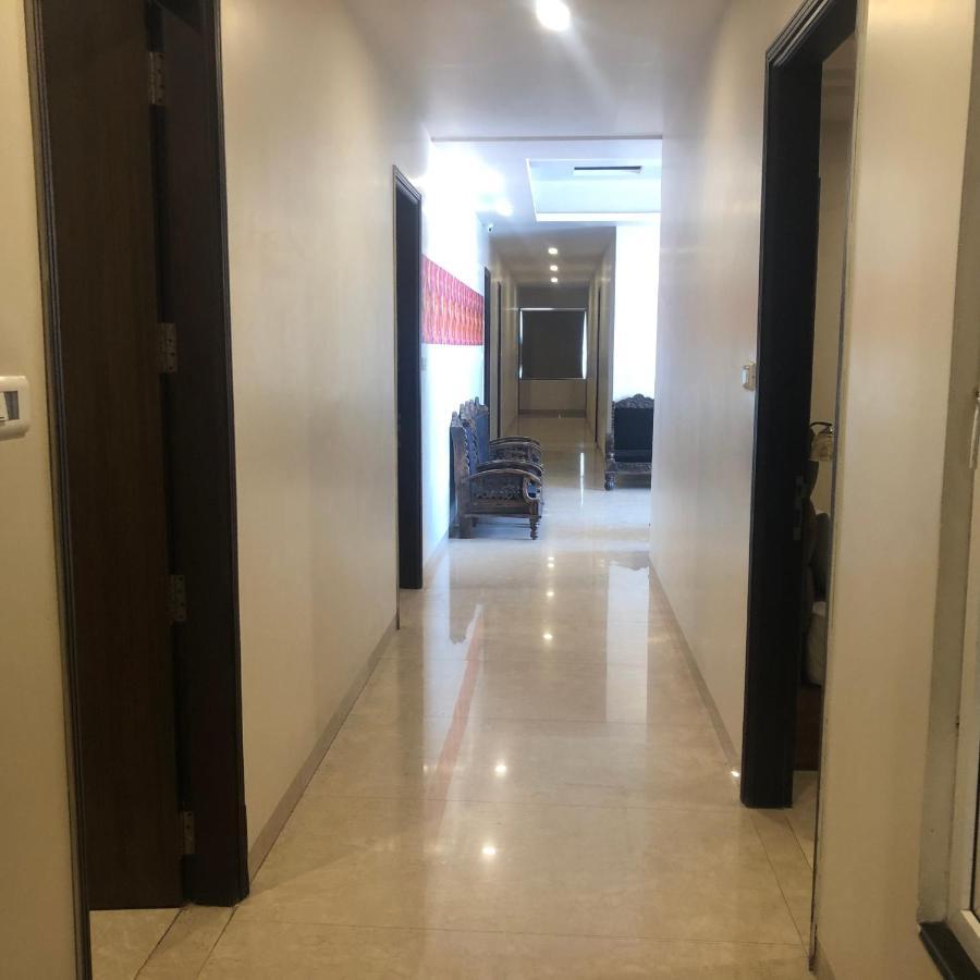 Hotel Radiance Courtyard Varanasi Exterior foto